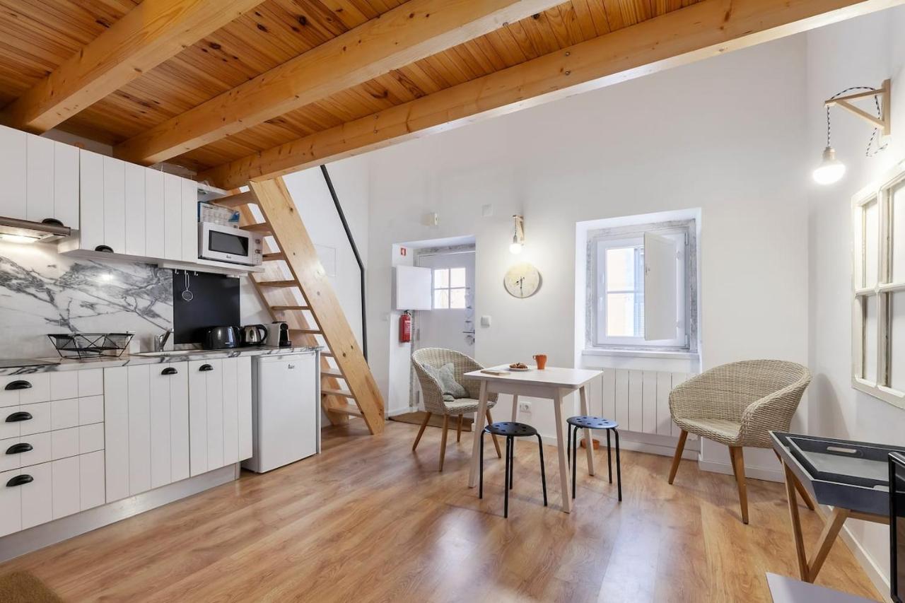 Classic Lisbon Homes: Bright & Central In Belem ภายนอก รูปภาพ